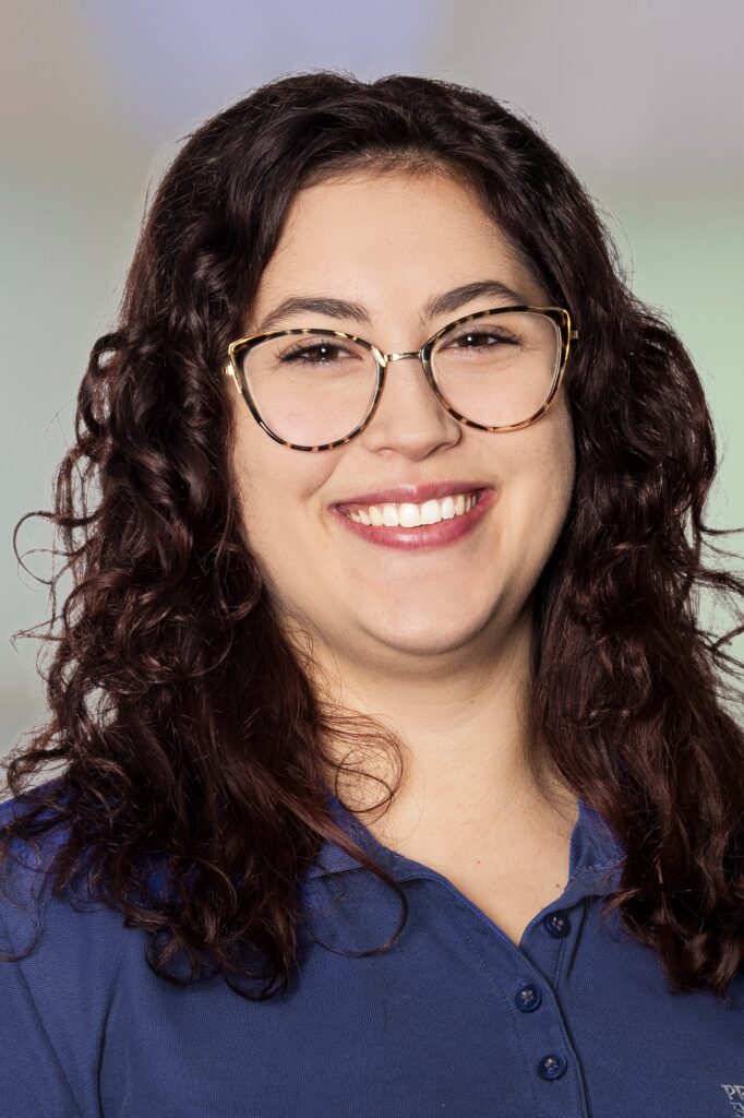 Porträtbild von Ines Propapic - MPA in der Praxis am Bahnhof Bäch.